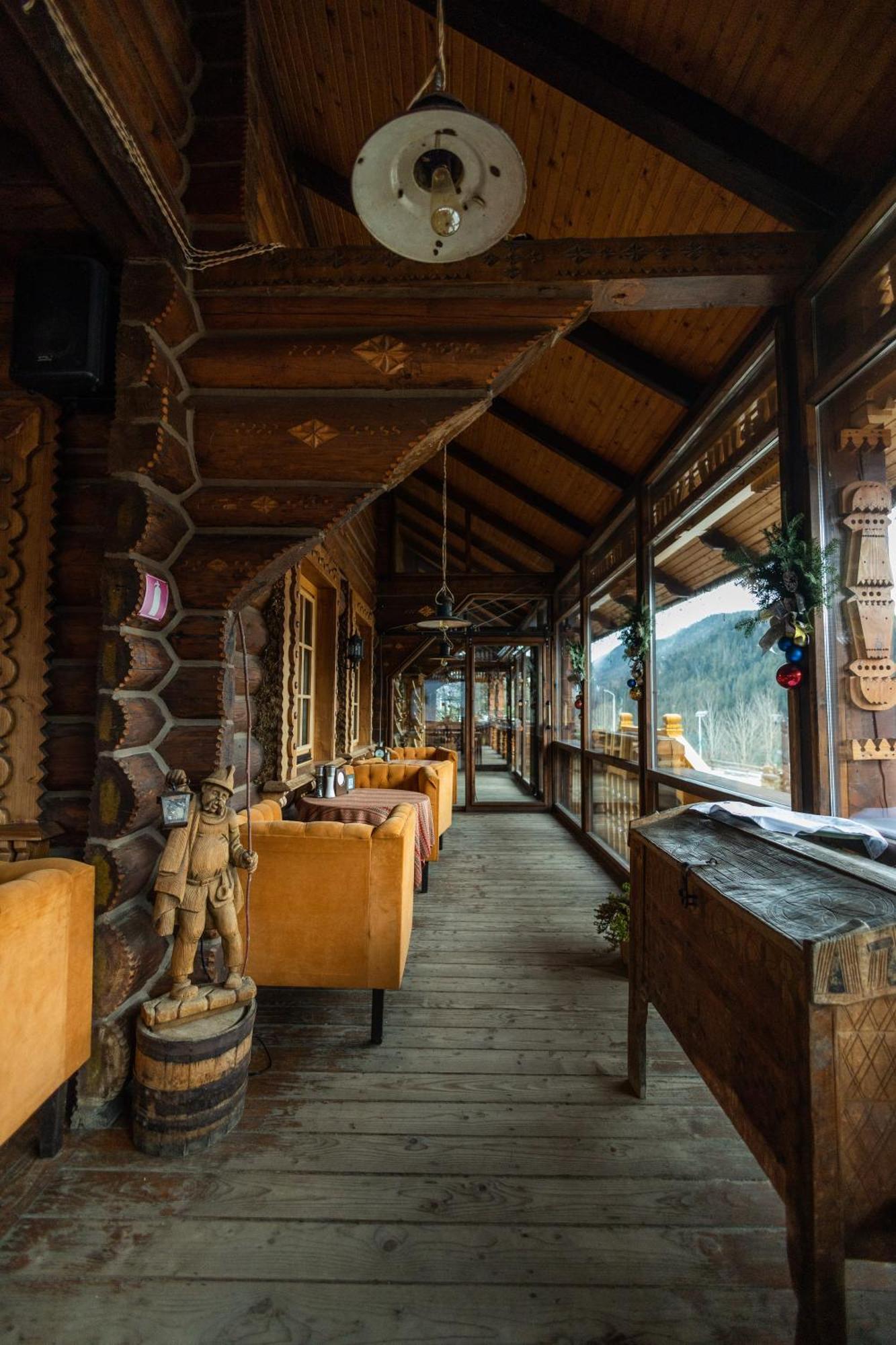Koruna Tatariv Exterior foto