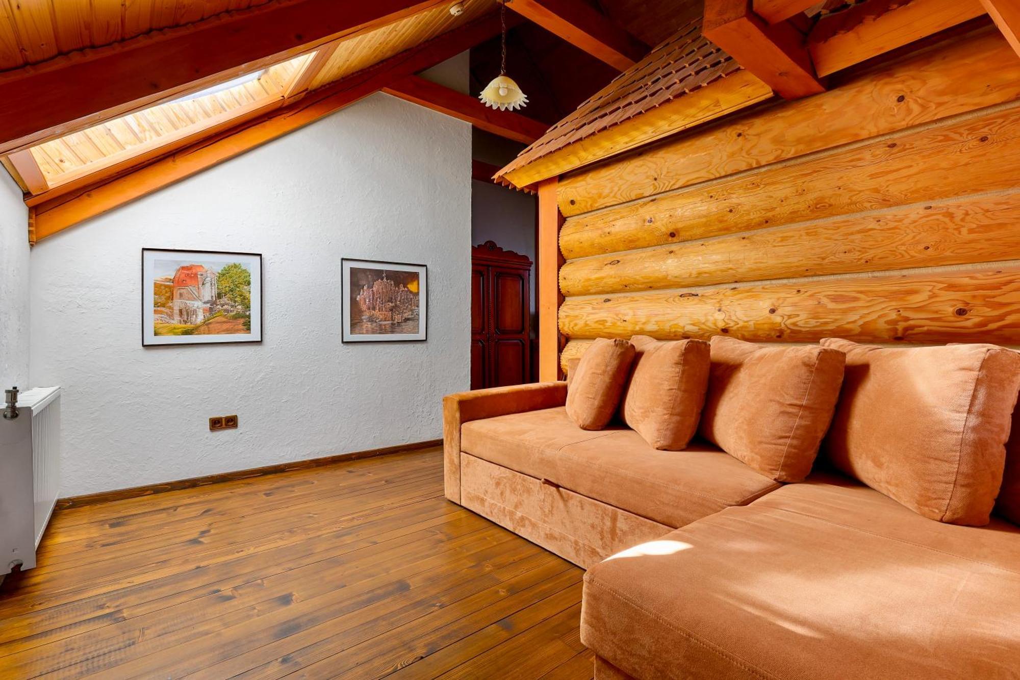 Koruna Tatariv Habitación foto
